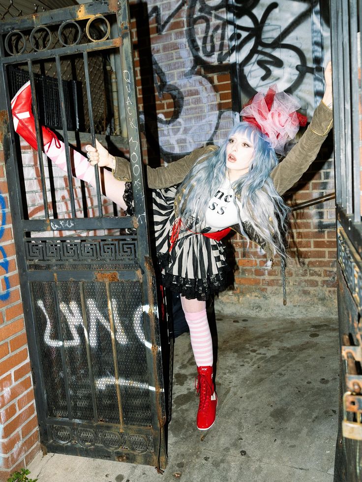 49d006b8238020fc922307ae24e4d9a0